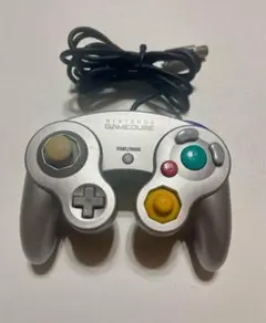 Nintendo GameCube Controller シルバー