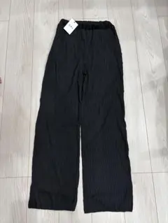 【新品】レディース　パンツ　Mサイズ