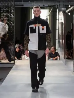 【超激レア】バーバリー 19SS レオパードプリント ロングスリーブ M
