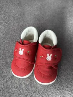 Item thumbnail for item f705cb37-c9fe-4904-82b0-a5386bc520b3