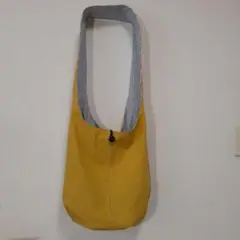 イエローボディバッグ 約106cm