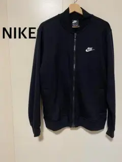 Item thumbnail for item 2ce9db9e-df4a-4e76-95f2-402955d4e0b3