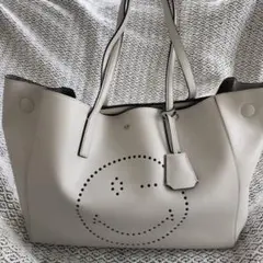 アニヤハインドマーチ スマイルトート