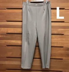グレーきれいめパンツ ポケット付き