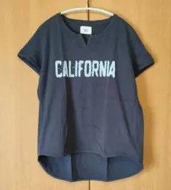 ダメージ風ロゴTシャツ　濃いグレー　М相当
