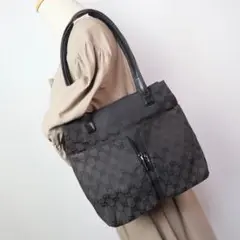 b666 グッチ トートバッグ GGキャンバス 黒ブラック 肩かけ肩掛け