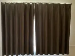 ニトリ遮光防炎カーテン パレット2(ブラウン)