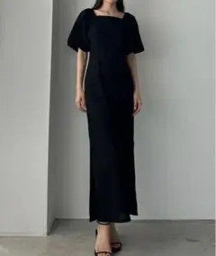 Louere MTサイズ リネン混スクエアネックIラインワンピース