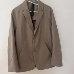 新品！ルルレモン　NEW VENTUREブレザー　M ベージュ