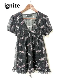 美品　ignite 花柄 半袖　ブラウス　透け感　 黒　sizeF