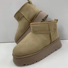 Item thumbnail for item 7a9c9cf3-9585-4fb9-ae6b-c9026ab8cf06