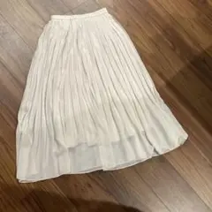 UNIQLO ホワイト プリーツスカート M