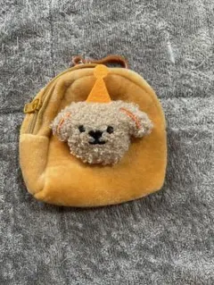 犬の顔モチーフのハンドバッグ