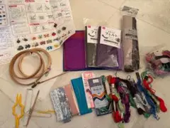 手芸セット　刺繍道具と材料、フエルトなど