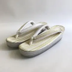 Item thumbnail for item b9b4316f-b62d-4971-bc62-d1111cce7792