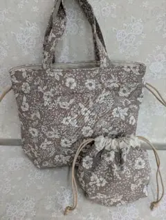 ハンドメイドふっくら巾着トートバッグ&ポーチ