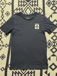 Item thumbnail for item 4e632f20-a731-4faf-bbb9-36d9b4d17a36