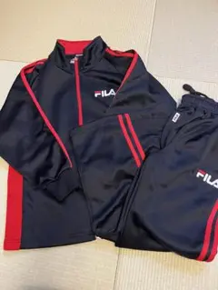 KIDS　140　FILA ジャージ上下 ブラック/レッド