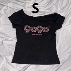 9090 girl OG Logo Off Shoulder Glitter