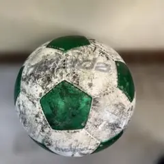 モルテン サッカーボール 緑と白