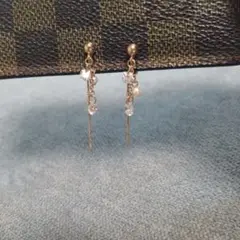 Item thumbnail for item d392e61f-9697-4f6c-b0bb-be9f771be29a