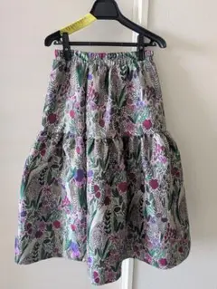 ボタニカルフラワー　 ジャガード　スカート