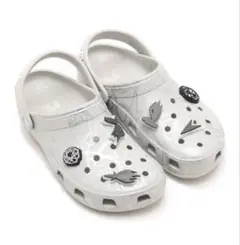 2025年最新】FUTURA crocsの人気アイテム - メルカリ