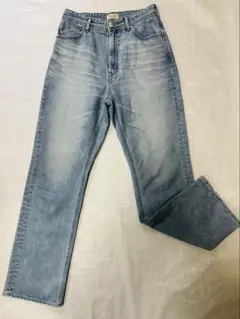 YANUK ストレートデニム ジーパン 田中みなみ着用Louise