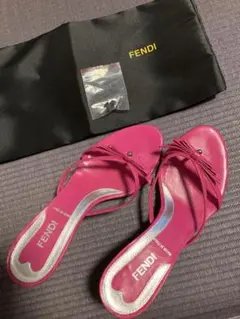 FENDIミュール サンダル