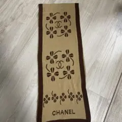CHANEL ロゴ入りファーマフラー ノベルティ❤やばかわ！ CHANEL ロゴ入りファーマフラー ノベルティ❤やばかわ！ - メルカリ