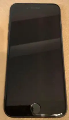 iPhone 7 Jet Black 128 GB SIMフリー