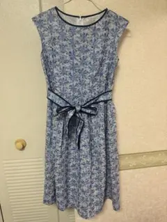 花柄×刺繍　ノースリーブワンピース