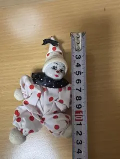 赤い水玉のクラウン人形 約10cm