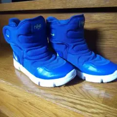 NIKE スノーシューズ 18cm