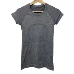 Lululemon Tシャツ カットソー グレー ヨガウェア ルルレモン