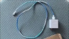 USB-AとUSB-C充電ケーブル 約1メートル