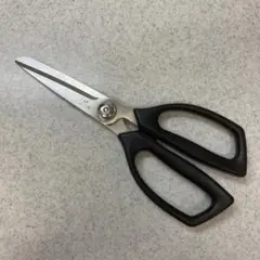 Item thumbnail for item 60214760-65da-41a1-b09e-6ef93526908f