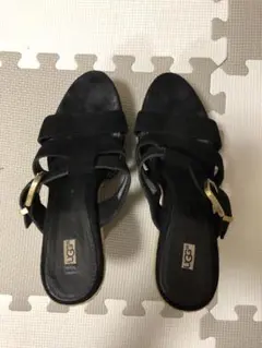 アグ サンダル ブラック
