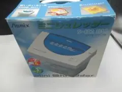 Item thumbnail for item 18f783ca-a4d2-48f5-8e6d-46f5106f26b6