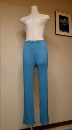 プリーツプリーズ me シースルークレープ パンツ 青 ミー イッセイミヤケ