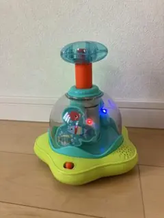 bright starts 水中テーマおもちゃ　ベビーおもちゃ　ベビー玩具