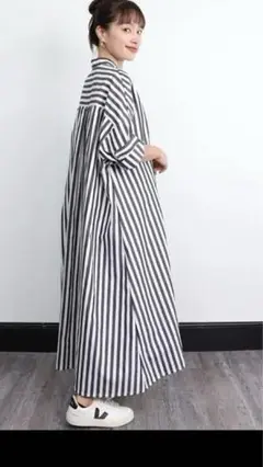Swimmy clothing さん　ストライプシャツワンピース