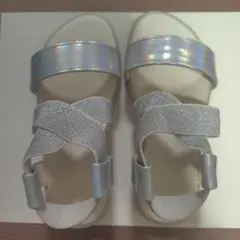 グローバルワークのサンダル 16cm