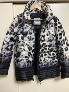 MONCLER LEUCATEルカット レオパード柄ダウンジャケット