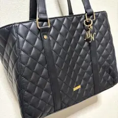 【美品】mellowneon キルティング トートバッグ A4