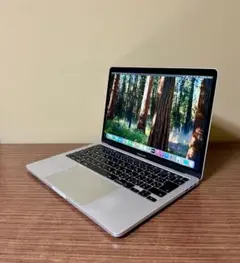 高速高性能 13" MacBook Pro 2020 / 16GB/512GB