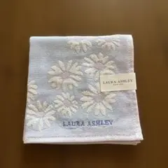 LAURA ASHLEY 花柄ハンカチ 水色