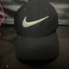 Item thumbnail for item 3b2b6ba9-3245-4c39-adba-0cabf3c14d9b