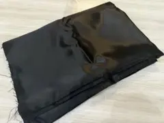 黒色　サテン生地 幅110cm×長さ80cm