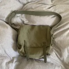 Item thumbnail for item 8dfcf5ad-d623-40a2-8e76-5b714e33271b